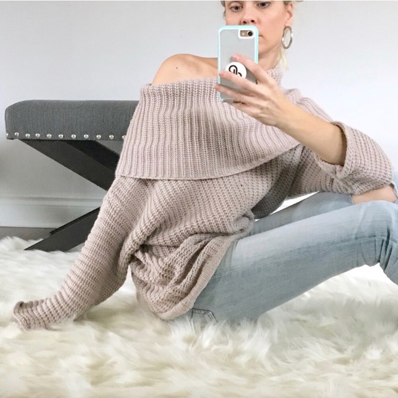 Mauve fold over sweater - Picture 4 of 6